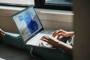 Aggiornamento Windows 11 come migrare da Windows 10 a Windows 11 25H2